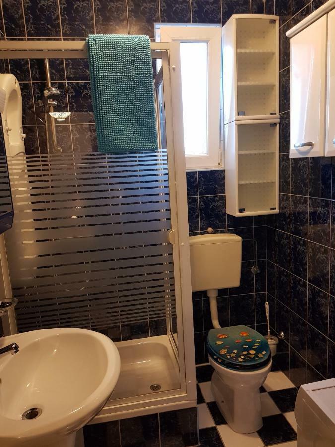 Apartments Marijeta Vir Luaran gambar